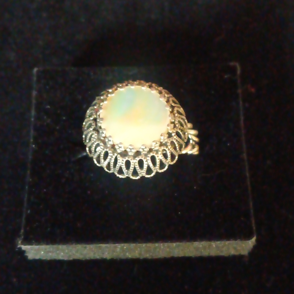 Fire Opal Silver Ring with Intricate Design - Picture 5 of 5